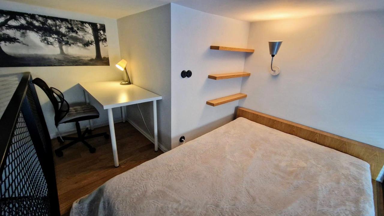 Cozy Two-Story Loft Apartments 6 タリン エクステリア 写真